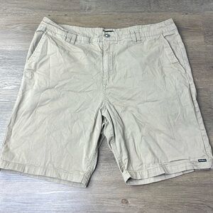 O’Neill Men’s Standard Fit Khaki Shorts, size 38